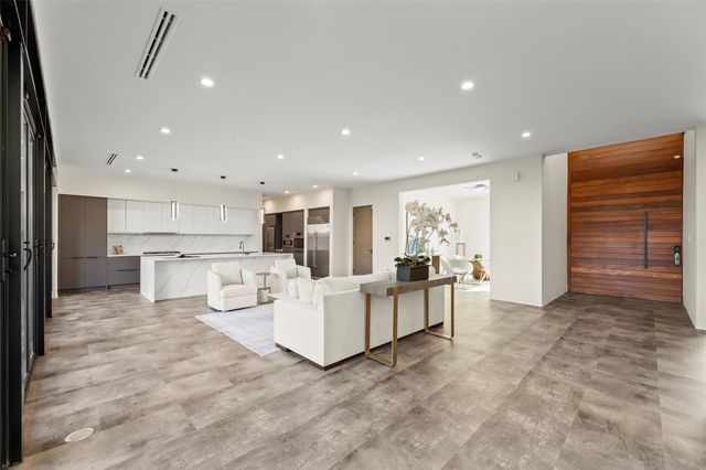 2610 Westgrove Lane, Houston, TX 77027