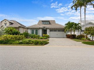 5085 Tortola CT, Naples, FL 34113