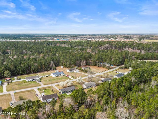 159 Liberty Park Road, Jacksonville, NC 28540