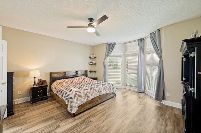 5013 Ridgecrest Drive, The Colony, TX 75056