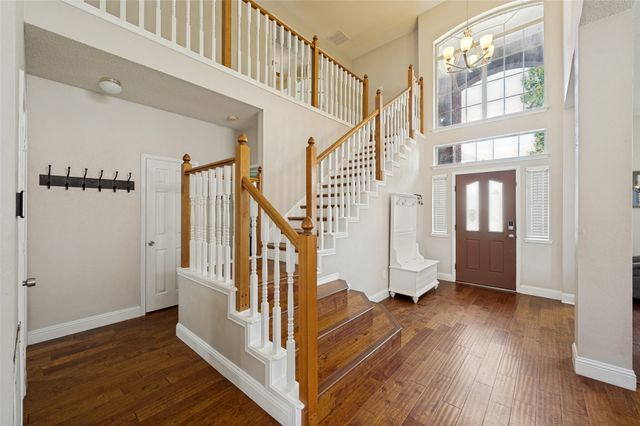 5013 Ridgecrest Drive, The Colony, TX 75056
