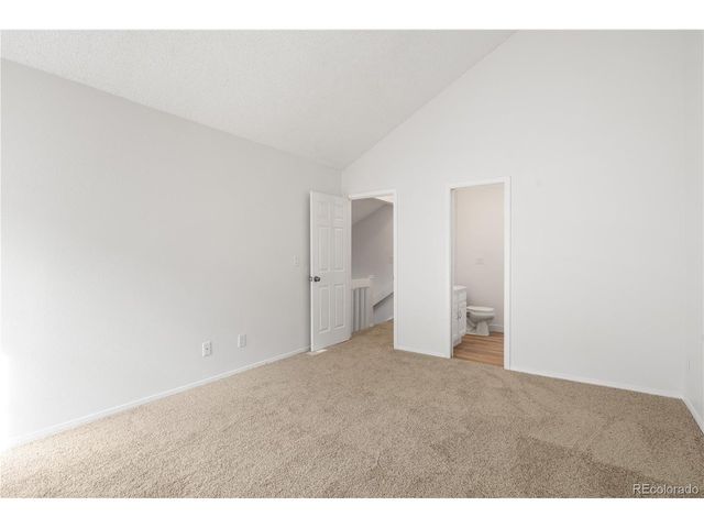 18494 E Kepner Pl 207, Aurora, CO 80017