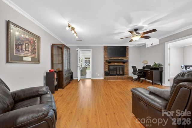 1908 W Sugar Creek Road, Charlotte, NC 28262