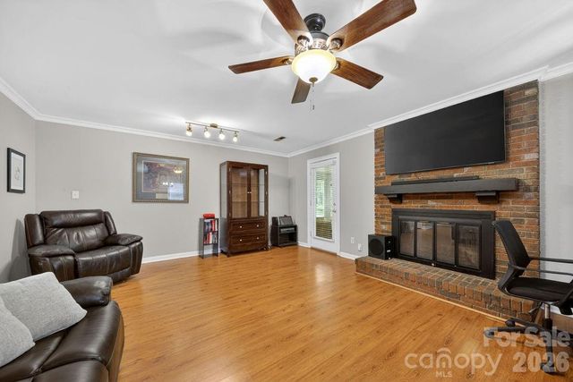 1908 W Sugar Creek Road, Charlotte, NC 28262