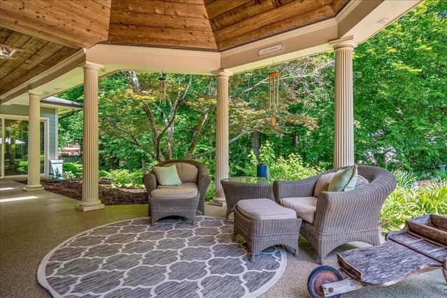 1378 PINE BARK CV, Memphis, TN 38120
