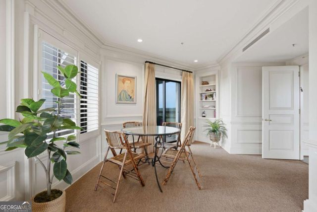 2660 Peachtree Road NW 20G, Atlanta, GA 30305