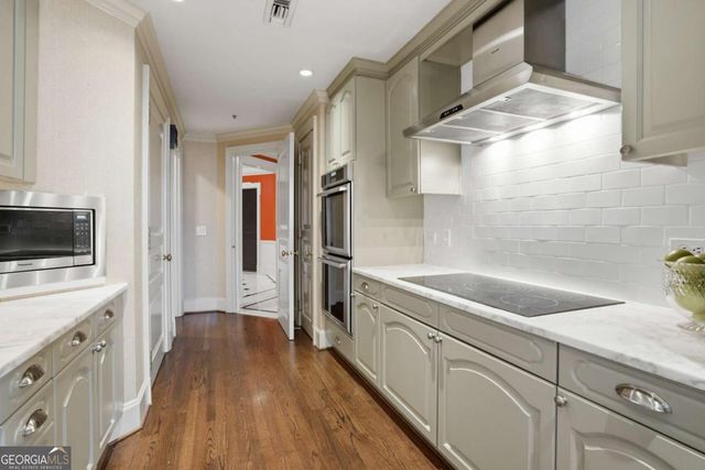 2660 Peachtree Road NW 20G, Atlanta, GA 30305