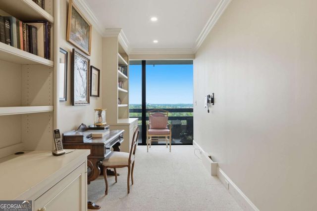 2660 Peachtree Road NW 20G, Atlanta, GA 30305