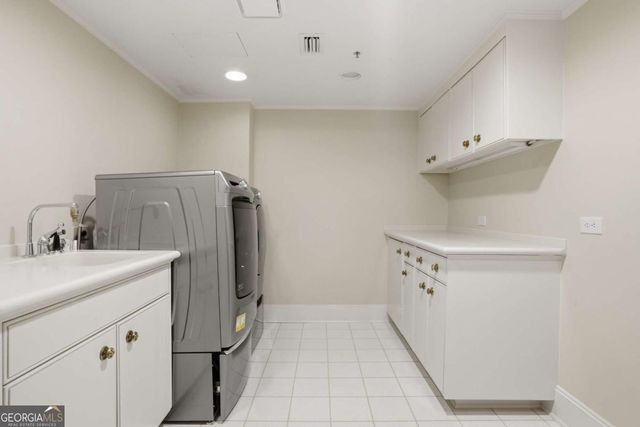 2660 Peachtree Road NW 20G, Atlanta, GA 30305