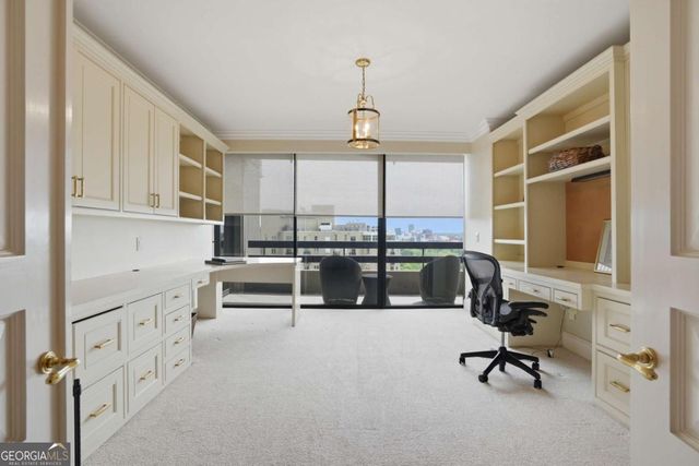 2660 Peachtree Road NW 20G, Atlanta, GA 30305