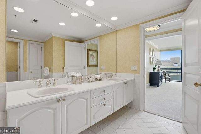 2660 Peachtree Road NW 20G, Atlanta, GA 30305