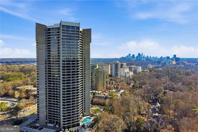 2660 Peachtree Road NW 20G, Atlanta, GA 30305