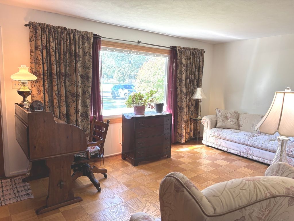 8303 N Washington Street, Niles, IL 60714 — photo 4