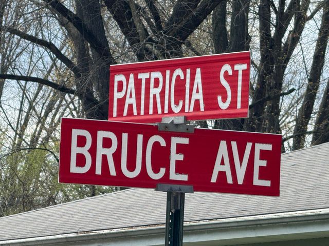 2541 Patricia Street, Portage, IN 46368