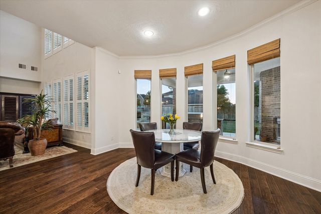 5514 Caspian Falls Lane, Fulshear, TX 77441