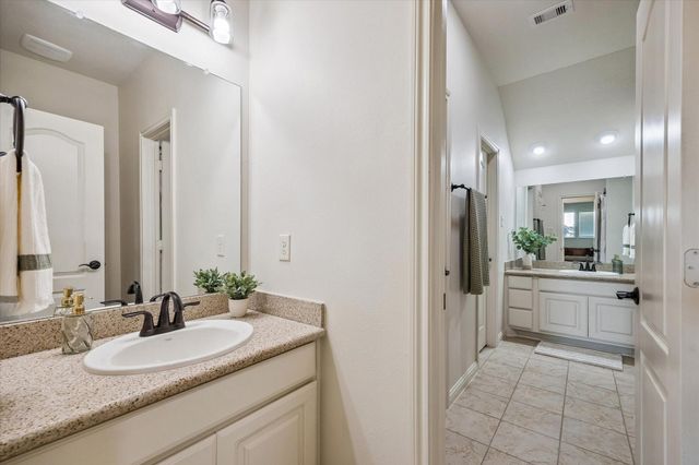 5514 Caspian Falls Lane, Fulshear, TX 77441