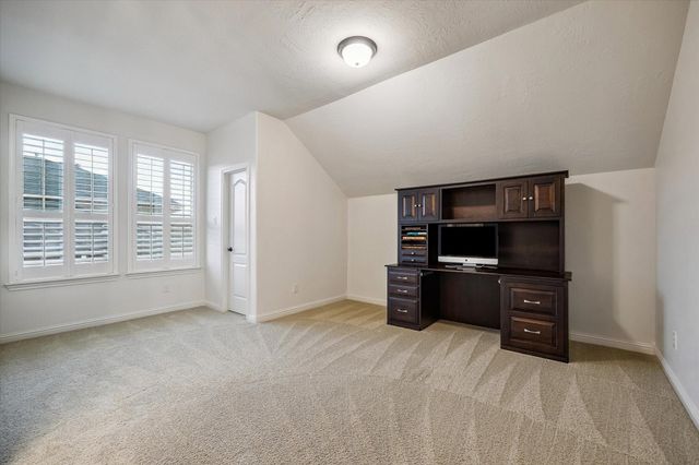 5514 Caspian Falls Lane, Fulshear, TX 77441