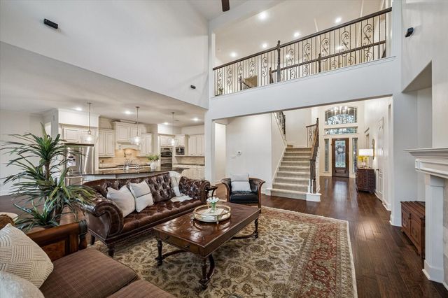 5514 Caspian Falls Lane, Fulshear, TX 77441