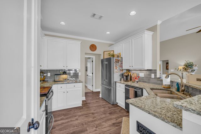 2464 Savage Road, Bogart, GA 30622