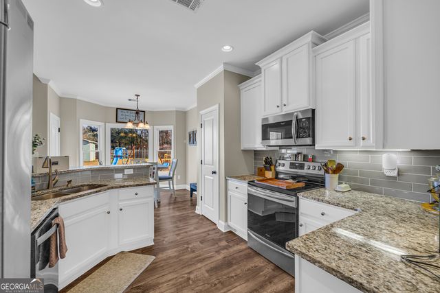 2464 Savage Road, Bogart, GA 30622