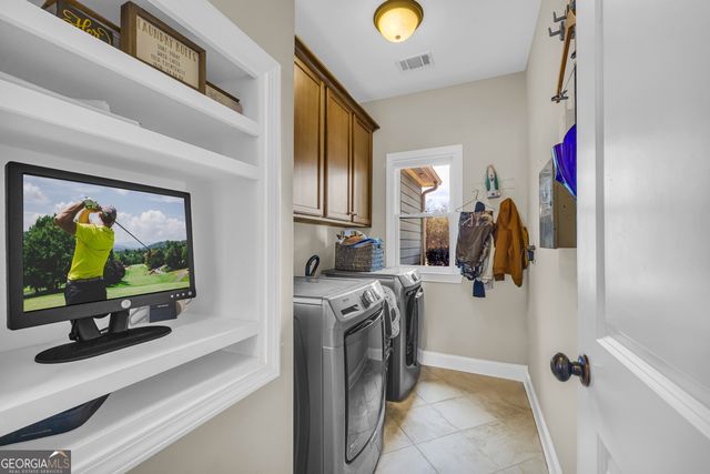 2464 Savage Road, Bogart, GA 30622