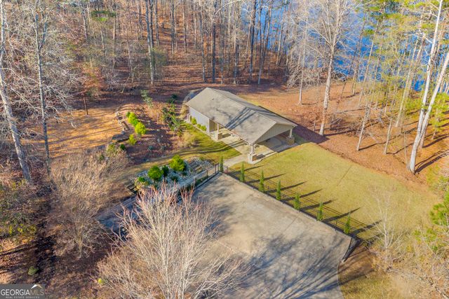 2464 Savage Road, Bogart, GA 30622
