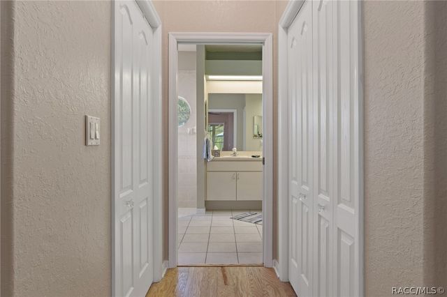 12 HACKBERRY Drive, Homosassa, FL 34446