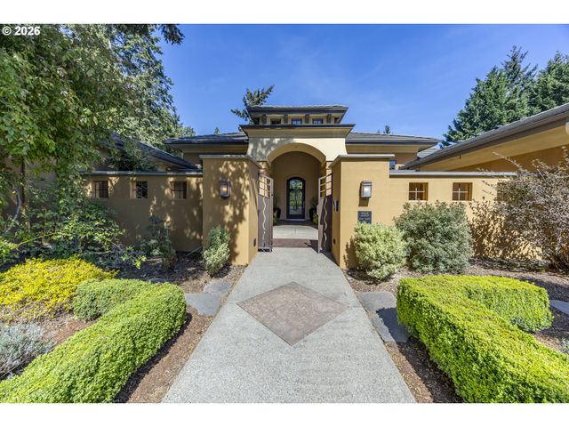 2325 PARK GROVE Dr, Eugene, OR 97408