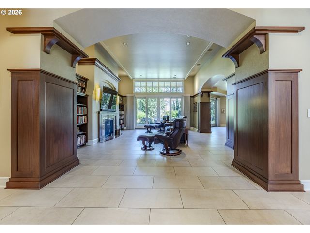 2325 PARK GROVE Dr, Eugene, OR 97408