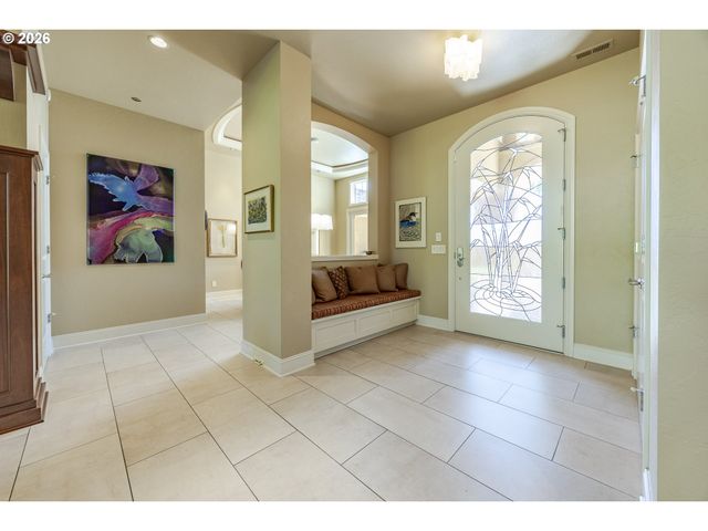 2325 PARK GROVE Dr, Eugene, OR 97408