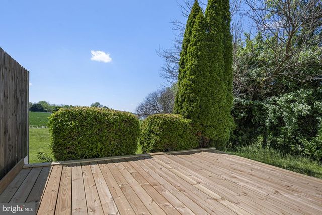 229 BLACK HORSE DR, Strasburg, PA 17579