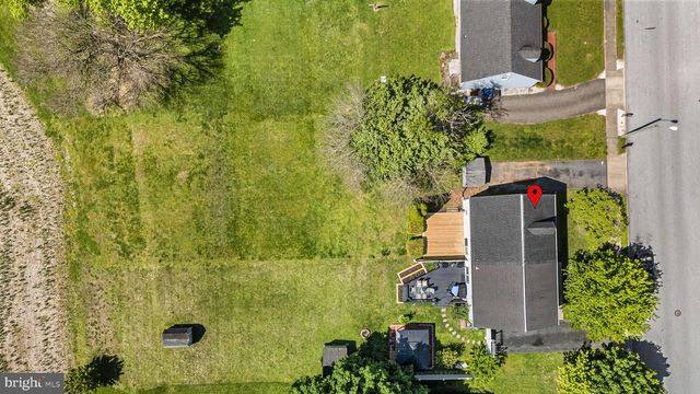 229 BLACK HORSE DR, Strasburg, PA 17579