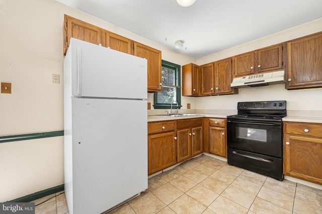 229 BLACK HORSE DR, Strasburg, PA 17579