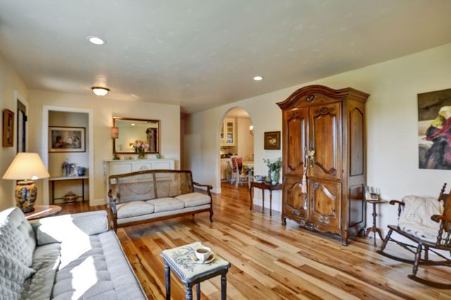 15135 La Rocca Court, Morgan Hill, CA 95037
