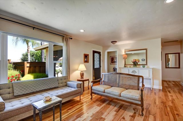 15135 La Rocca Court, Morgan Hill, CA 95037