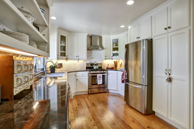 15135 La Rocca Court, Morgan Hill, CA 95037