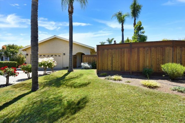 15135 La Rocca Court, Morgan Hill, CA 95037