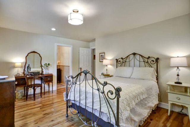 15135 La Rocca Court, Morgan Hill, CA 95037