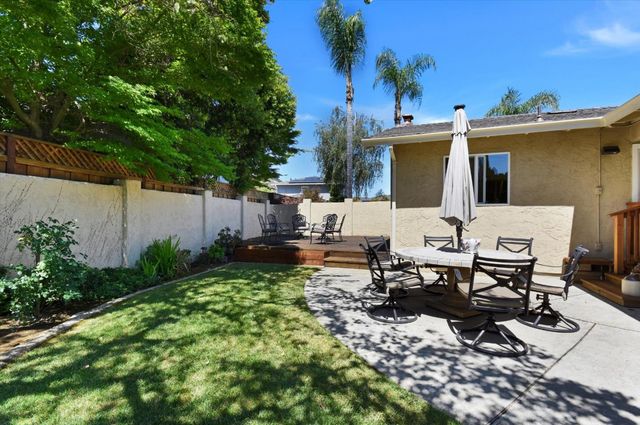 15135 La Rocca Court, Morgan Hill, CA 95037