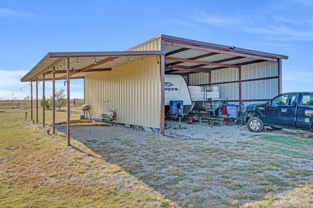 571 County Road 2830, Decatur, TX 76234