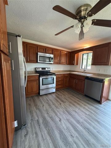 701 Forster Street, Farmington, MO 63640