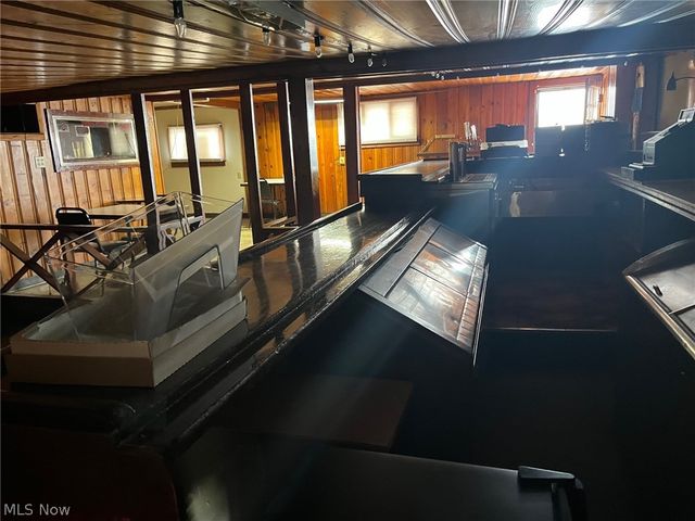 289 Canton Road, Wintersville, OH 43953