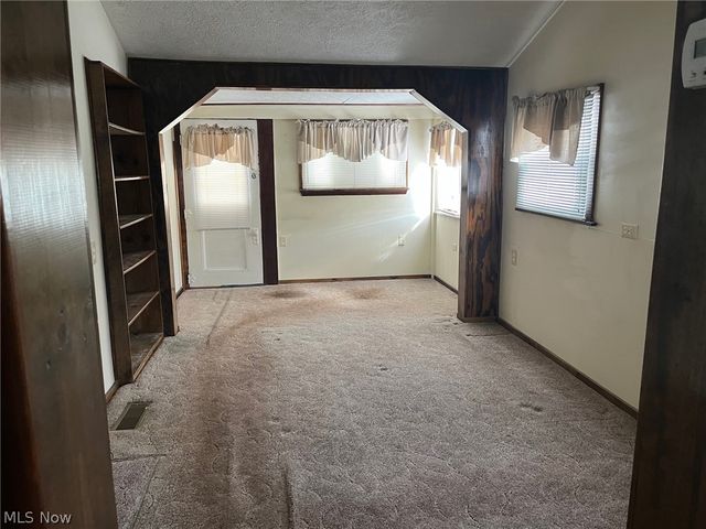 289 Canton Road, Wintersville, OH 43953