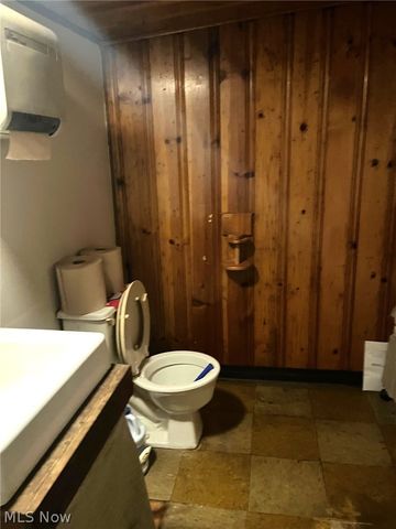 289 Canton Road, Wintersville, OH 43953