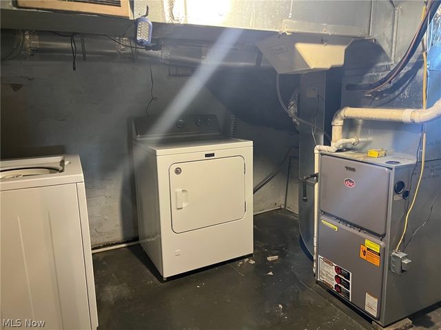 289 Canton Road, Wintersville, OH 43953