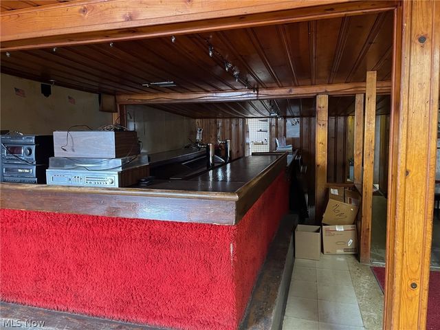 289 Canton Road, Wintersville, OH 43953