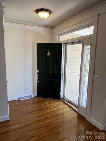 3044 Parker Green Trail, Charlotte, NC 28269