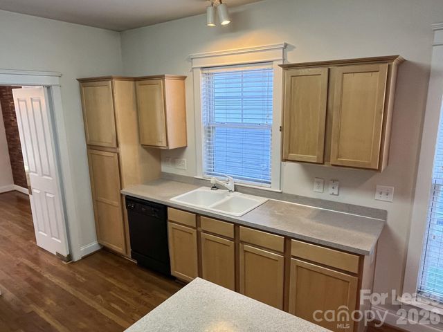 3044 Parker Green Trail, Charlotte, NC 28269