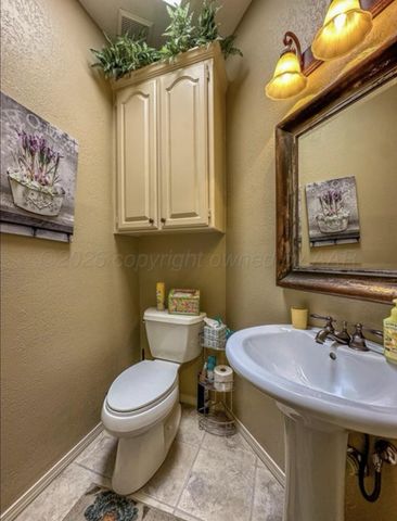 104 Timberlake Court, Borger, TX 79007