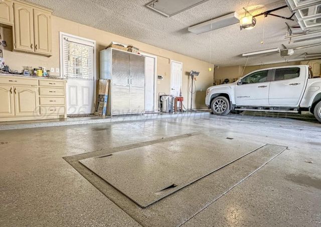 104 Timberlake Court, Borger, TX 79007